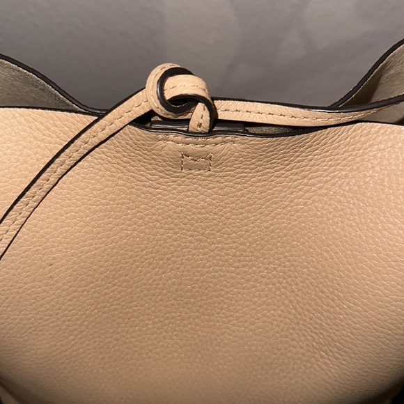 Michael Kors Junie Large Pebbled Leather Messenger Crossbody Bag - Picture 6 of 13